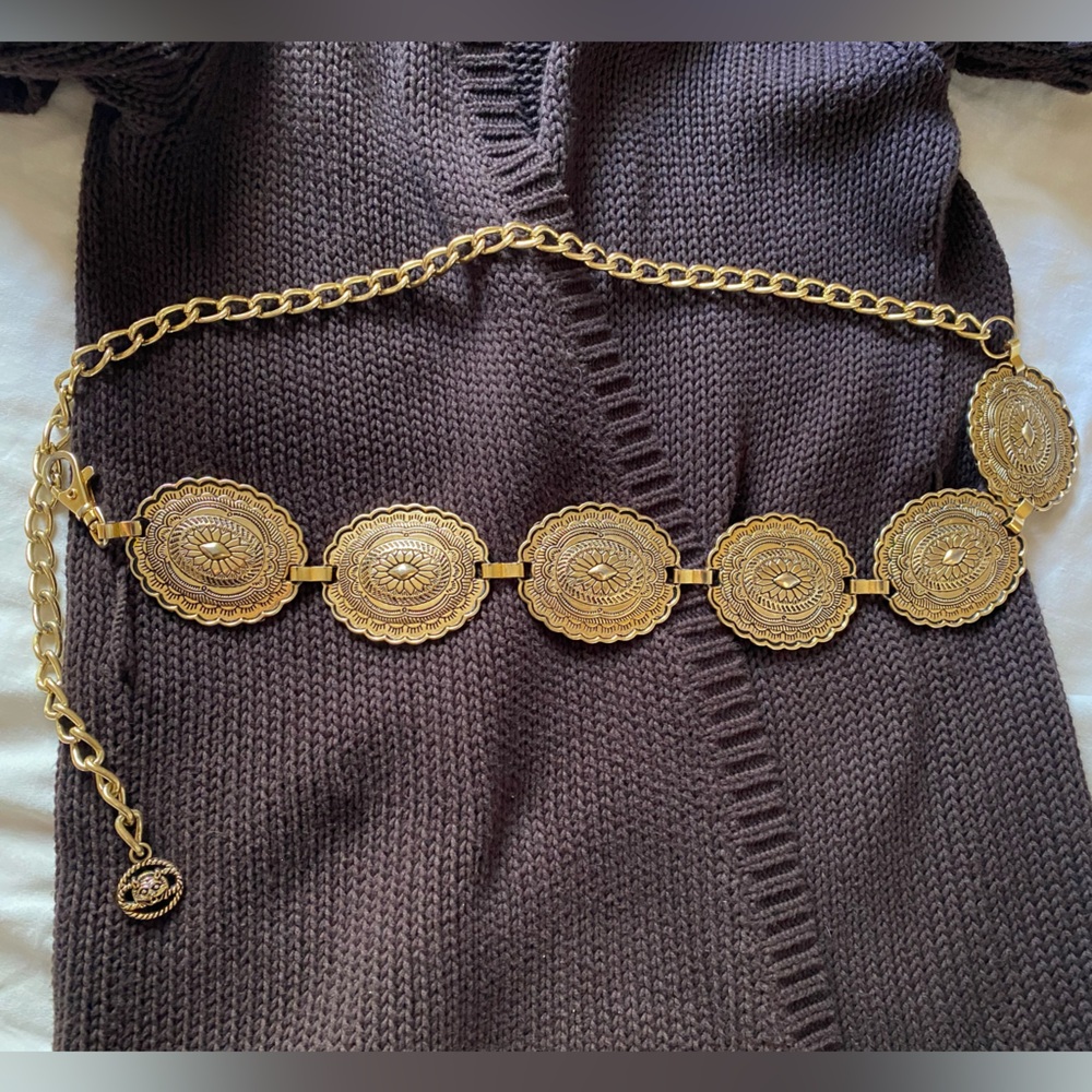 Concho/Medallion Waist Chain Belt Gold Tone Metal